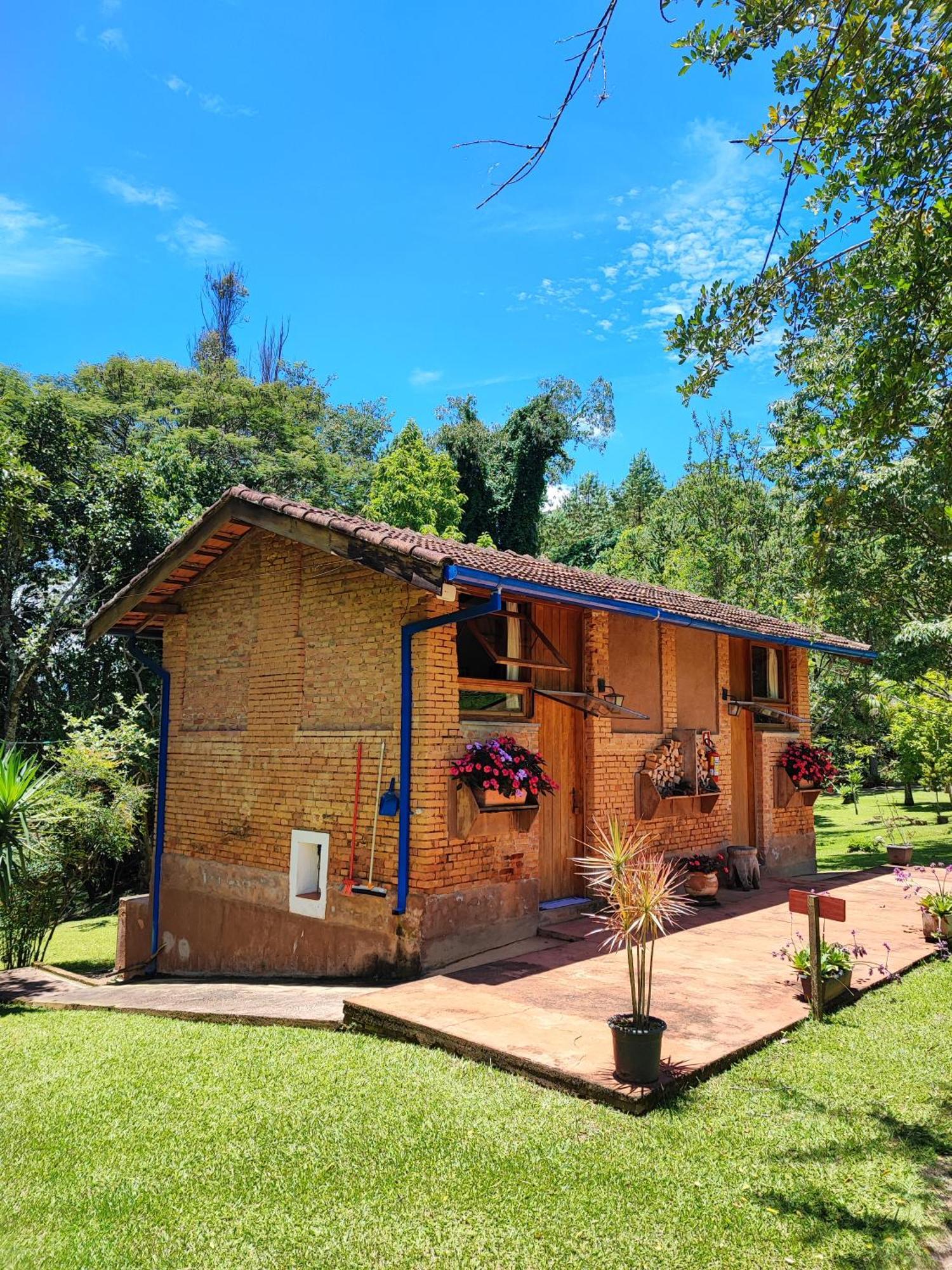 Inn Champagny & Restaurante Santo Antonio do Pinhal